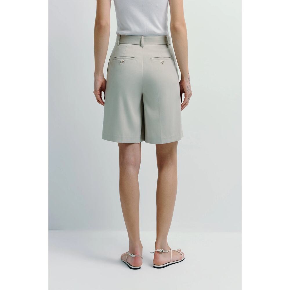 Rue Sophie Lela Bermuda Shorts in Taupe XS - Picture 6 of 6